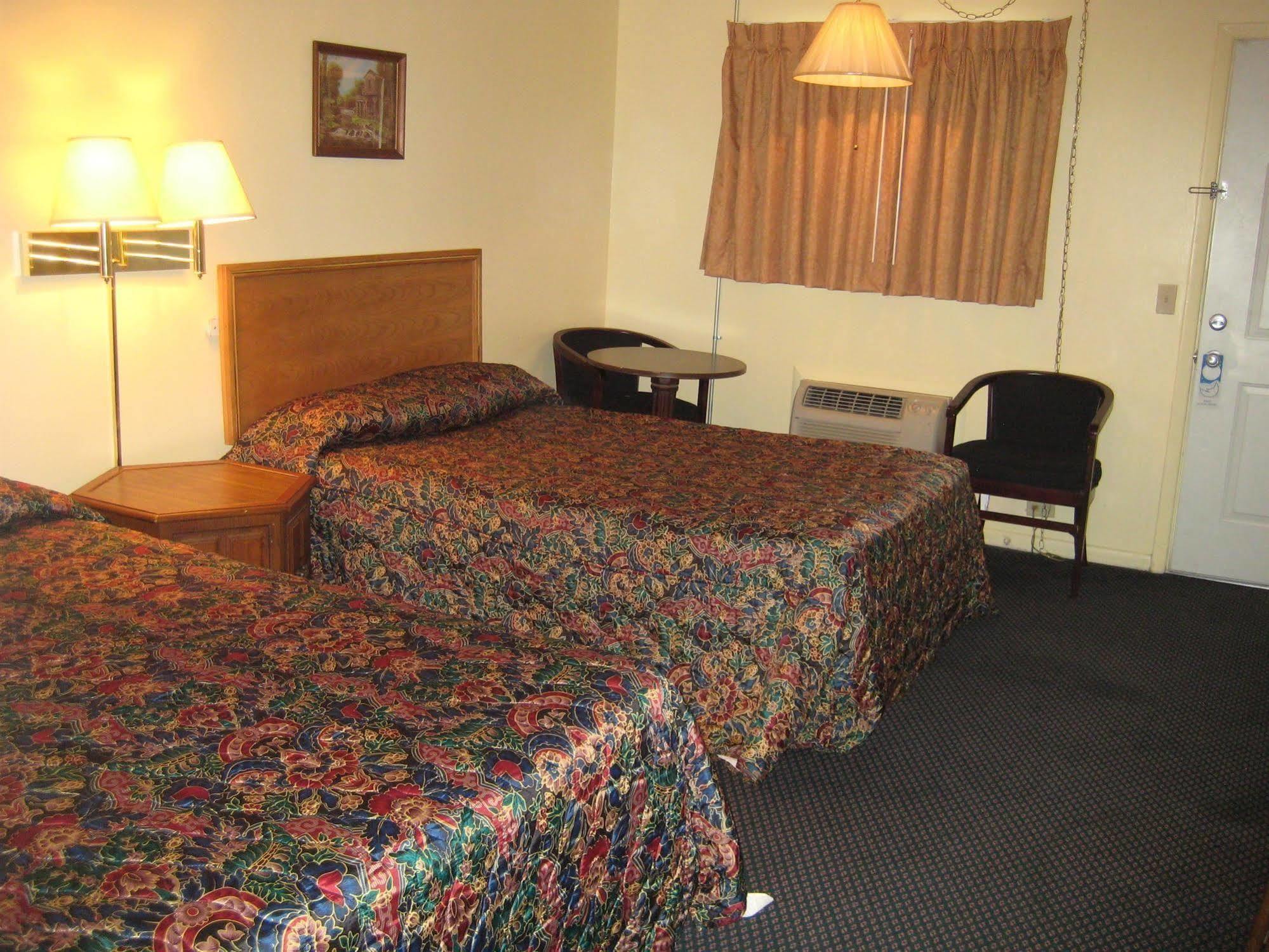 Guest House Motel Chanute Luaran gambar